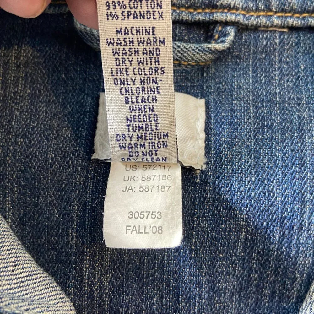 GAP Denim Jacket – Size XL Youth – Medium Wash – Classic Trucker Style